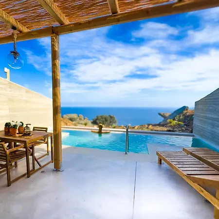 Sea View With Private Swimming Pool *